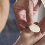 Vấn nạn cho phép rước lễ đối với người Công giáo ly dị và tái hôn dân sự