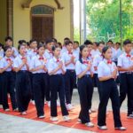 Giáo họ Xuân Hội: 20 em lãnh bí tích Thêm Sức và 18 em rước lễ lần đầu